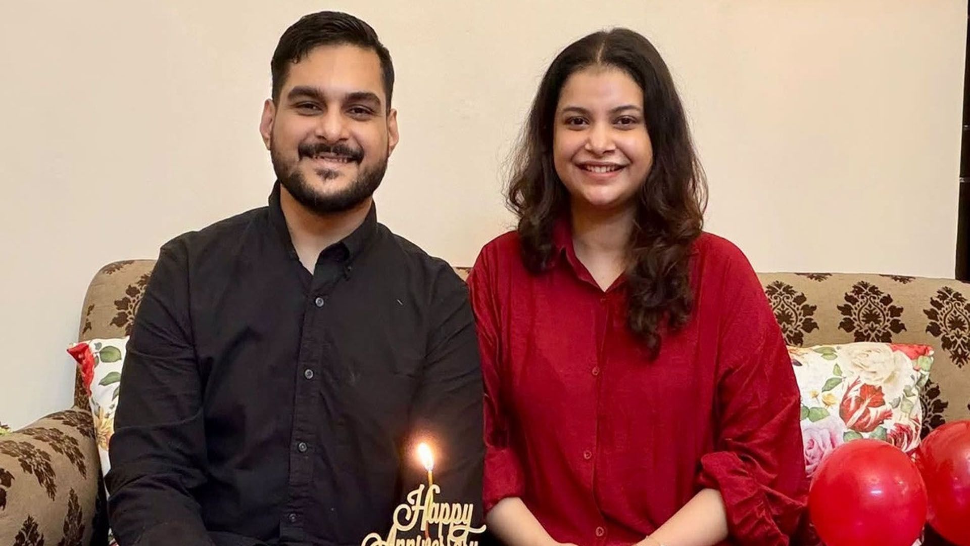 বিয়ের প্রথম বার্ষিকীতে তিক্ততা পেরিয়ে ভালো থাকার গল্প লিখেছেন শবনম ফারিয়া