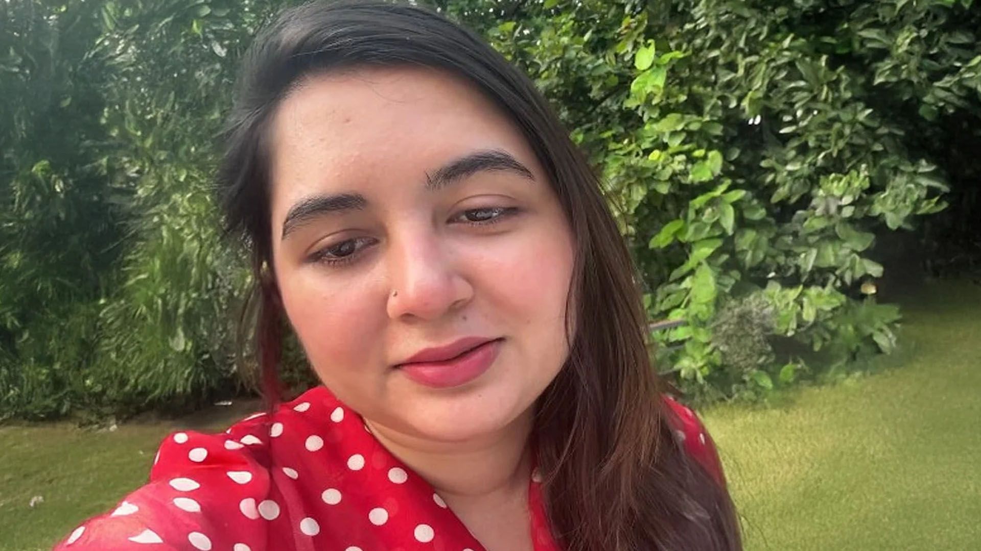 মস্তিষ্কে টিউমার ধরা পড়ার নয় মাস পর লাইভে এসে কী খবর দিলেন তানিয়া বৃষ্টি?