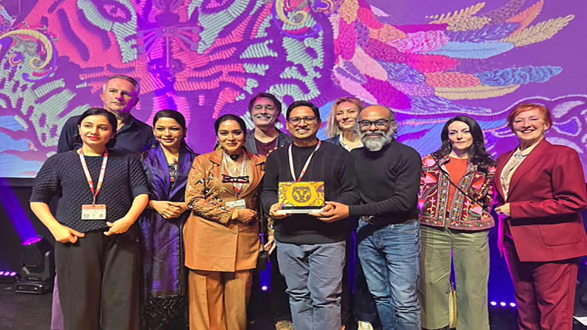 বাংলাদেশের চলচ্চিত্র সম্ভাবনার নতুন মাইলফলক ‘মাস্টার’