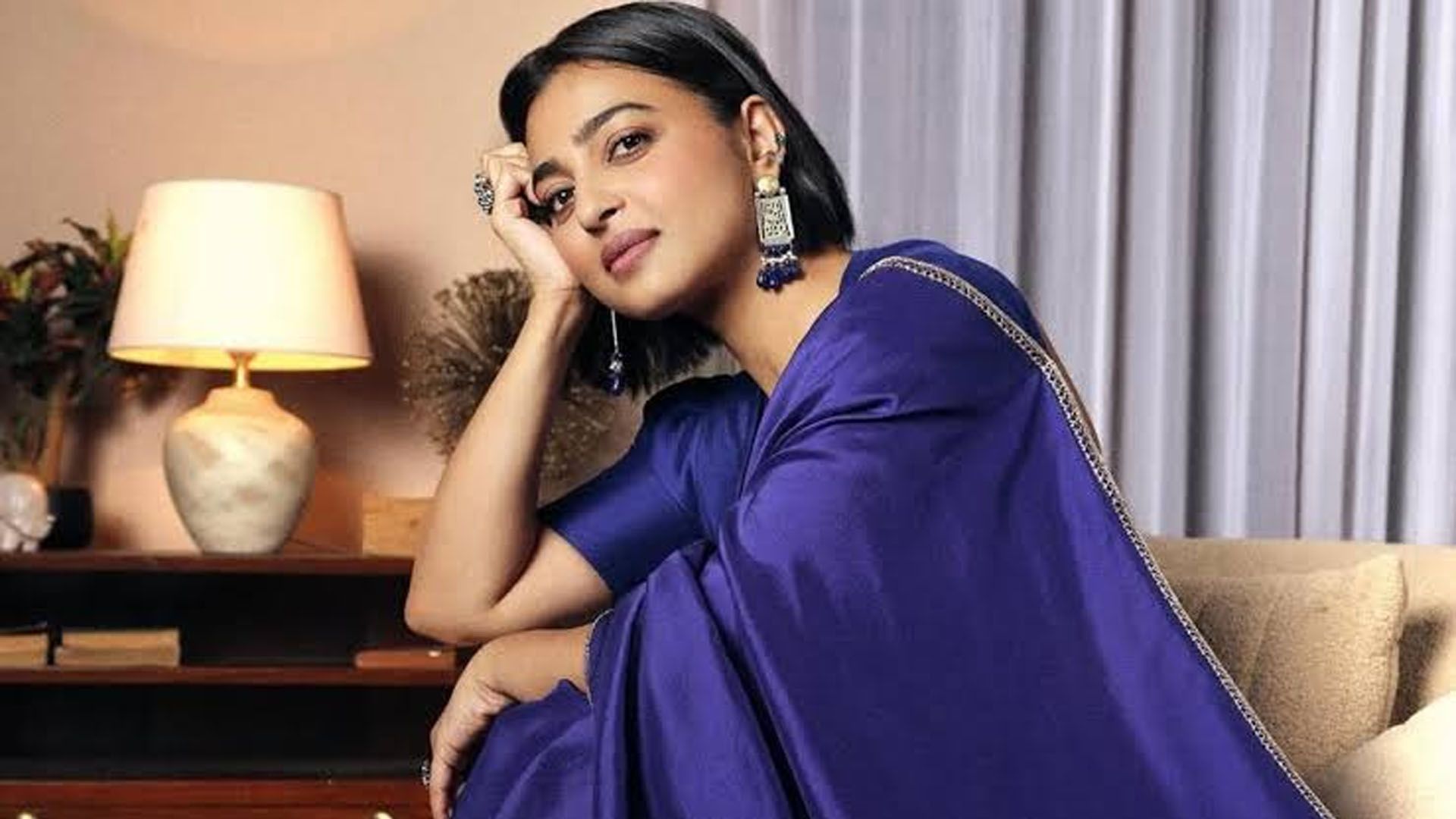 পোশাকের স্বাধীনতা ও সম্মতির প্রশ্নে সরব রাধিকা আপ্তে