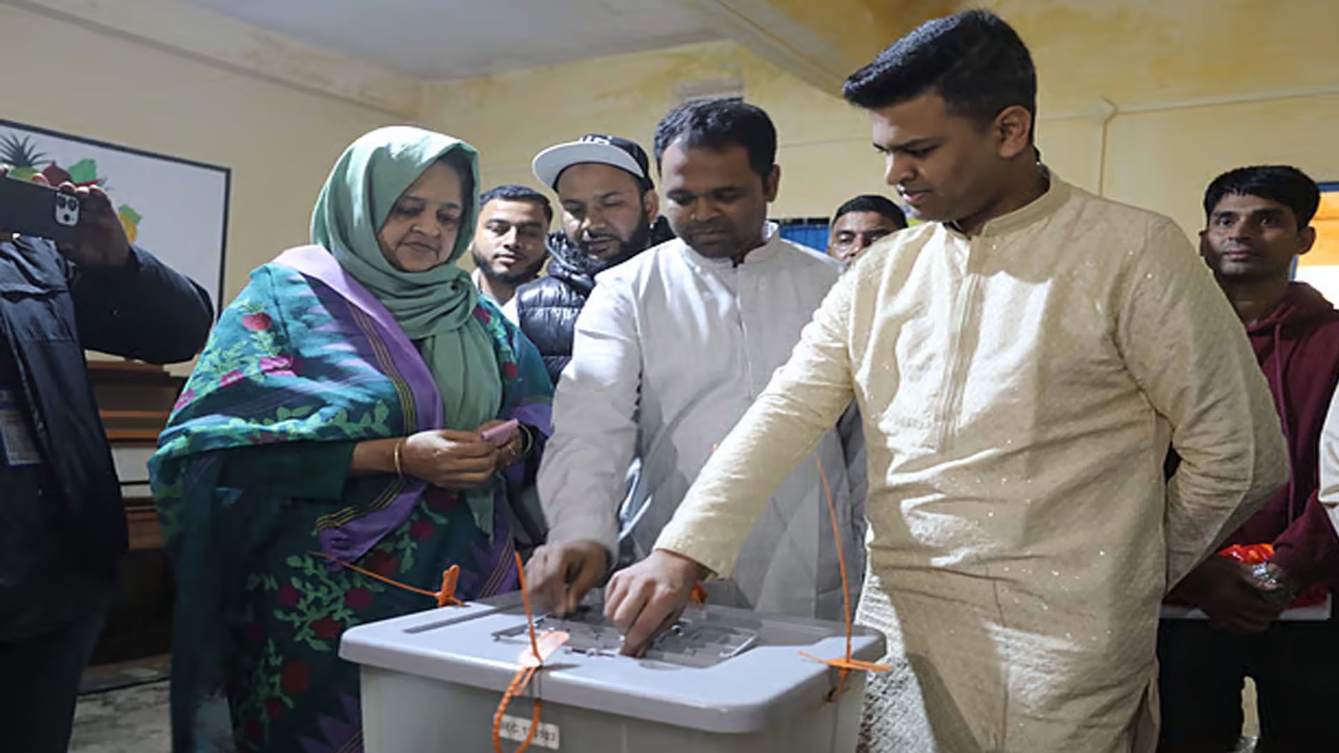 বড় ব্যবধানে জিতলেন ইলিয়াস আলীর স্ত্রী তাহসিনা রুশদীর