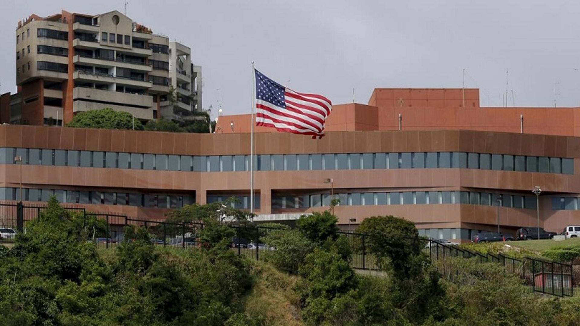 নতুন করে ভেনেজুয়েলায় দূতাবাস চালুর প্রস্তুতি যুক্তরাষ্ট্রের