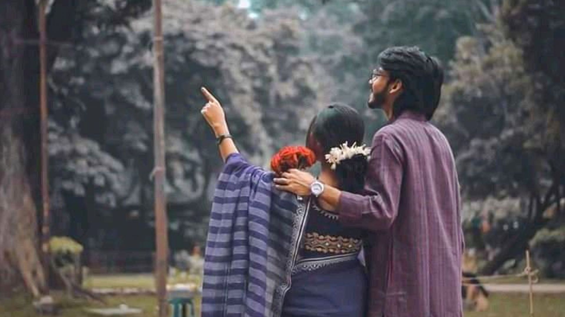 ভালোবাসার মানুষ চাই, নাকি নিজের চাহিদা পূরণের জন্য একজন মানুষ?