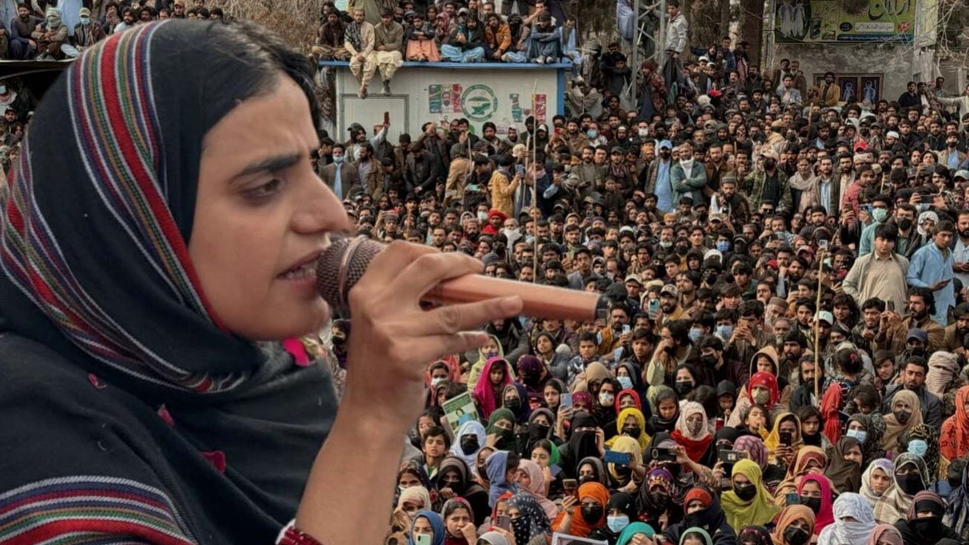 বেলুচিস্তানের অগ্নিকন্যা মাহরাং বেলুচ